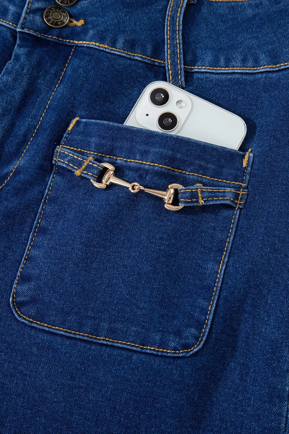 4f88cee8-2090-4a2d-a684-c86c00c2ddcc-Max-Origin Jeans