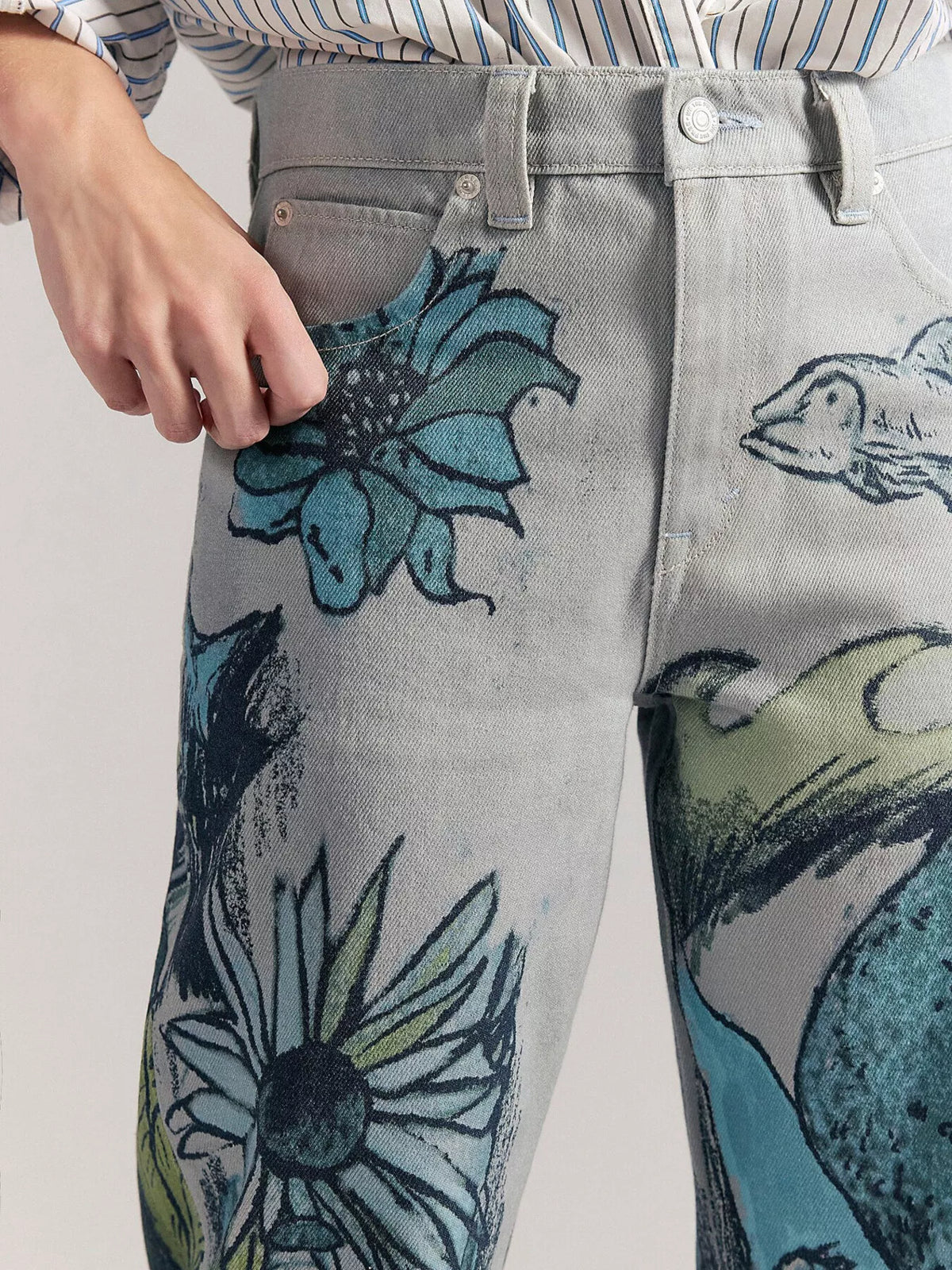 d0c6a7f11ef94a1cb7e21613c42c4c73-Max-Origin Jeans
