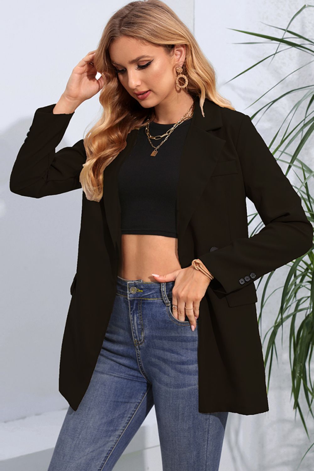 d2d28c537f0c44a1b110fddc2b33dd12-Max Blazer
