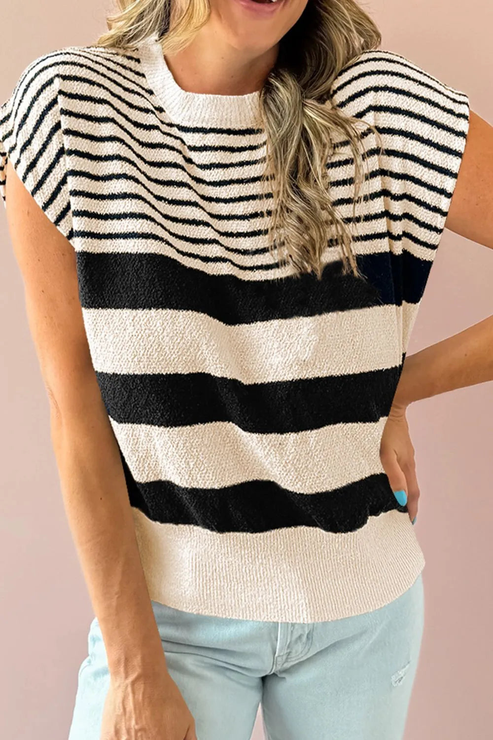 f4e22c2f-a942-43d8-8421-bf7ffe412382-Max Sweater 